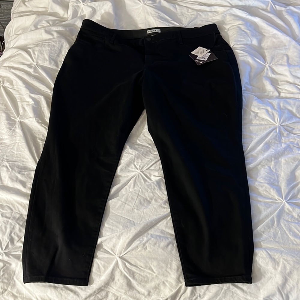 Ava & Viv Stretch Black Jeggings
